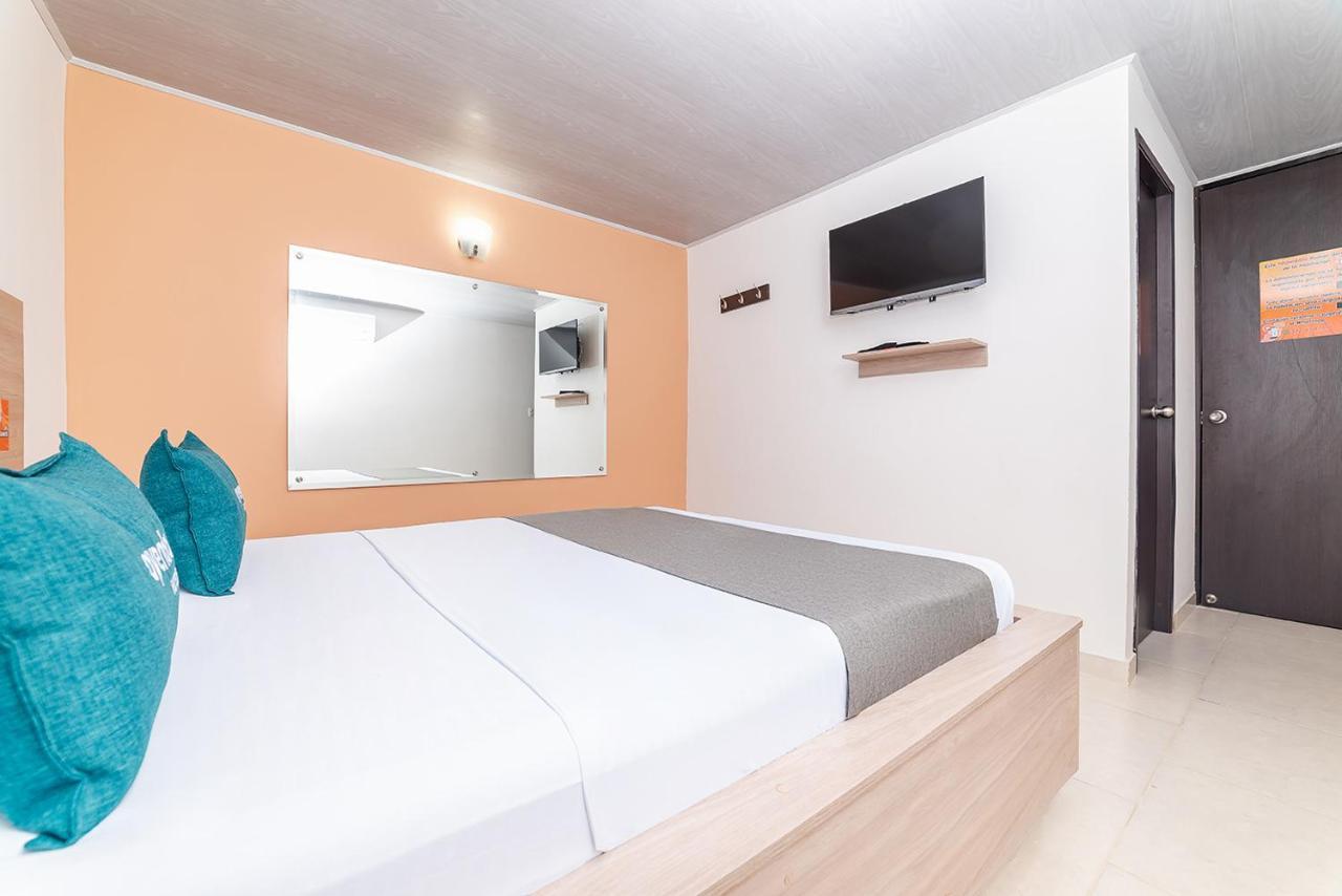 Ayenda Hospedaje Wiv Cúcuta Exteriör bild